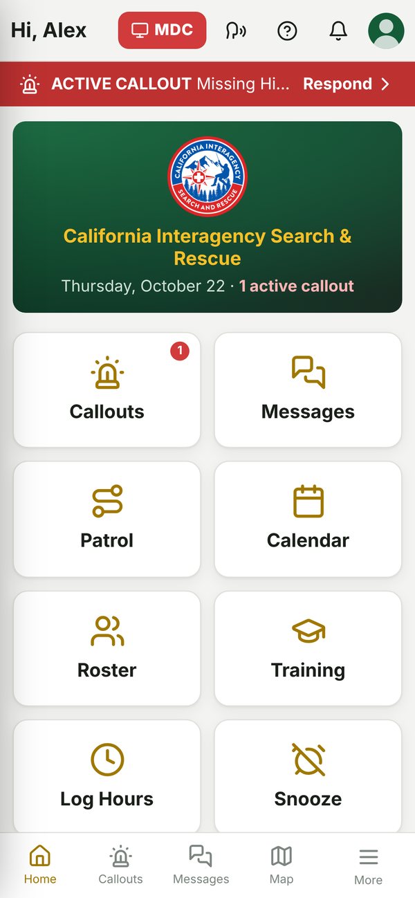 Phone home screen with the team logo, active callout banner and shortcuts